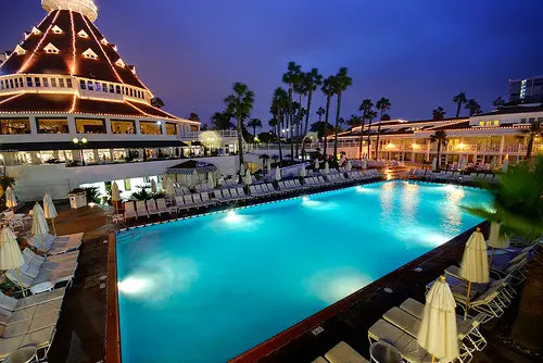 Coronado S Hotel Del Is An Oceanfront Resort With Great Hotel Del Coronado Beautiful Pool Lounge